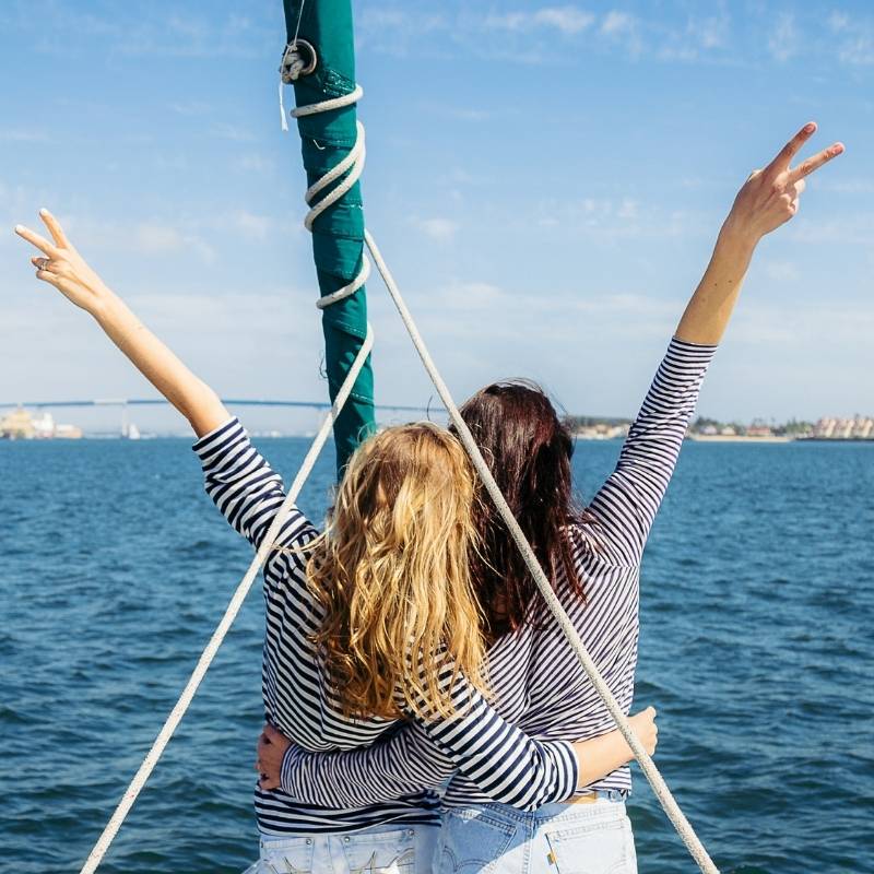 ITH San Diego Adventure Hostel tours sailing