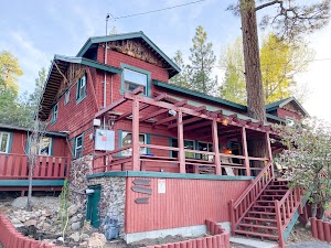 ITH Big Bear Lake Hostel and Retreat Center place picture